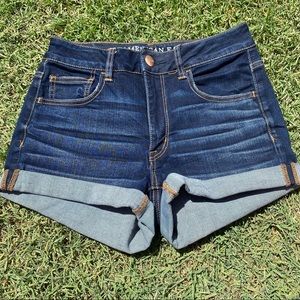 AE super stretch shorts sz 6